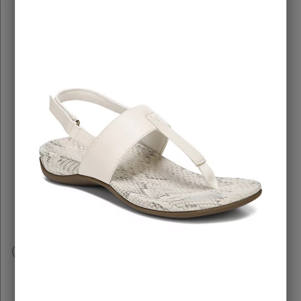 Vionic Leather Sandal